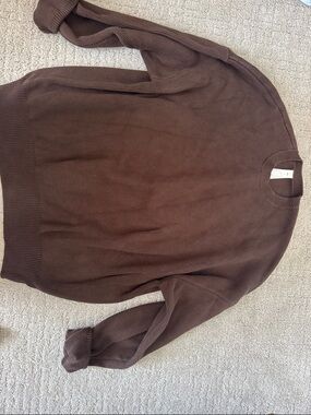 Alo Classic Brown Crewneck Sweater